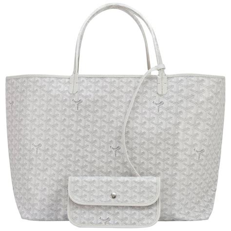 white goyard toiletry bag|Goyard Chevron canvas bag.